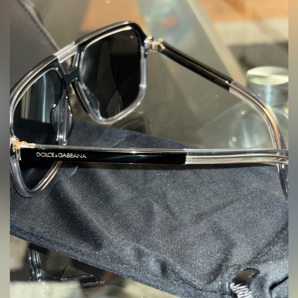 Men’s Dolce & Gabbana Sunglasses - Picture 1 of 3